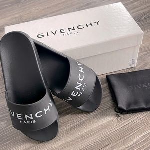 LIKE NEW!! Givenchy Slides